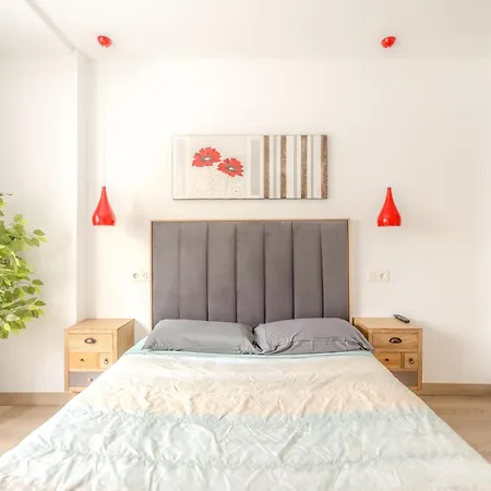 Appartement Lujo Parking, Proyector, Maquinita Y Patinetes