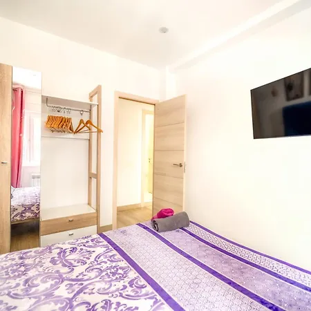 Appartement Lujo Parking, Proyector, Maquinita Y Patinetes
