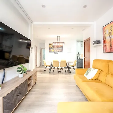 Lujo Parking, Proyector, Maquinita Y Patinetes Apartment