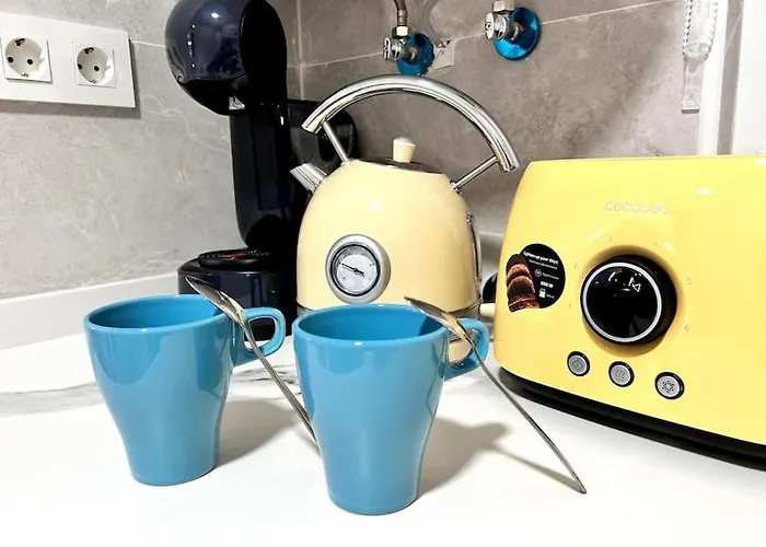 Lujo Parking, Proyector, Maquinita Y Patinetes