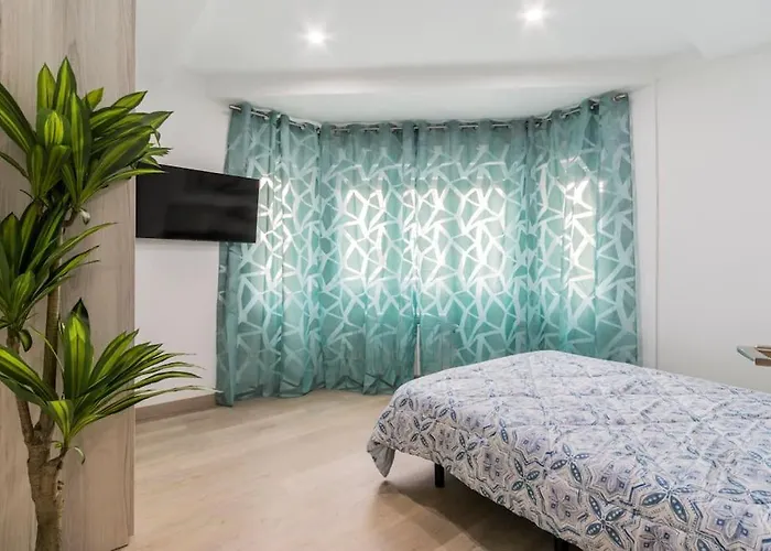 Lujo Parking, Proyector, Maquinita Y Patinetes 아파트 오비에도